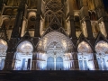 Cathedrale-Bges-parvis-blanc