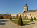 Abbaye-exerieur-Nieul
